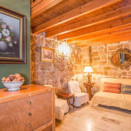 Saint John Dome Апартаменты